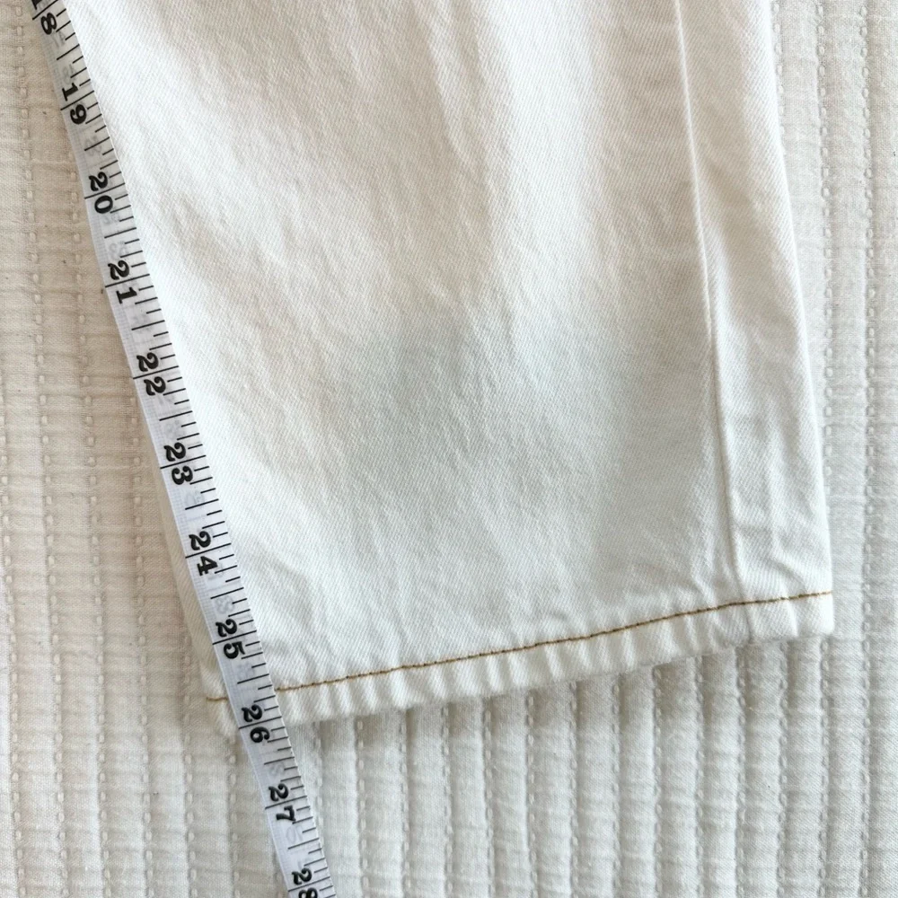 Elizabeth and James High Rise Straight Leg Off White Jeans - Picture 3 of 9